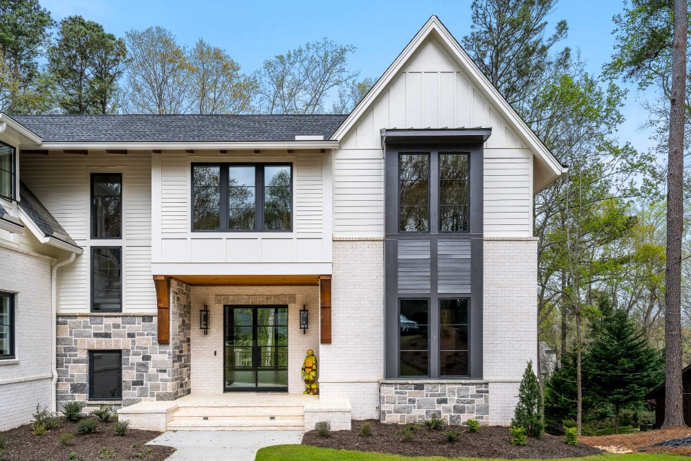 3302 Finistere Court