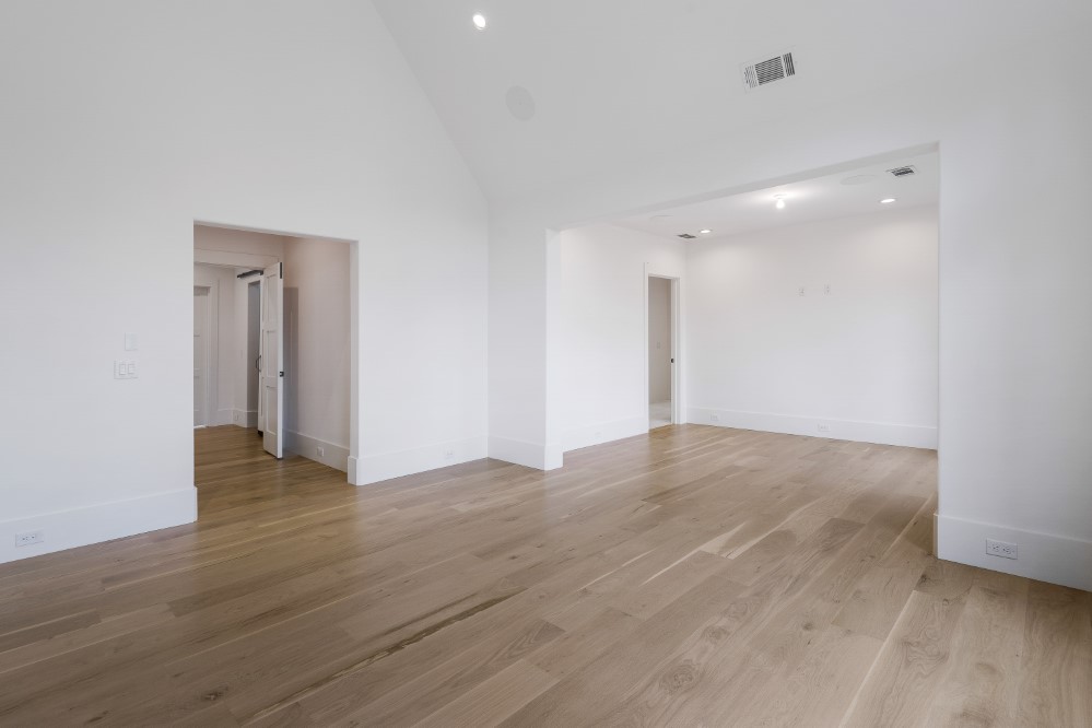 3302 Finistere Court