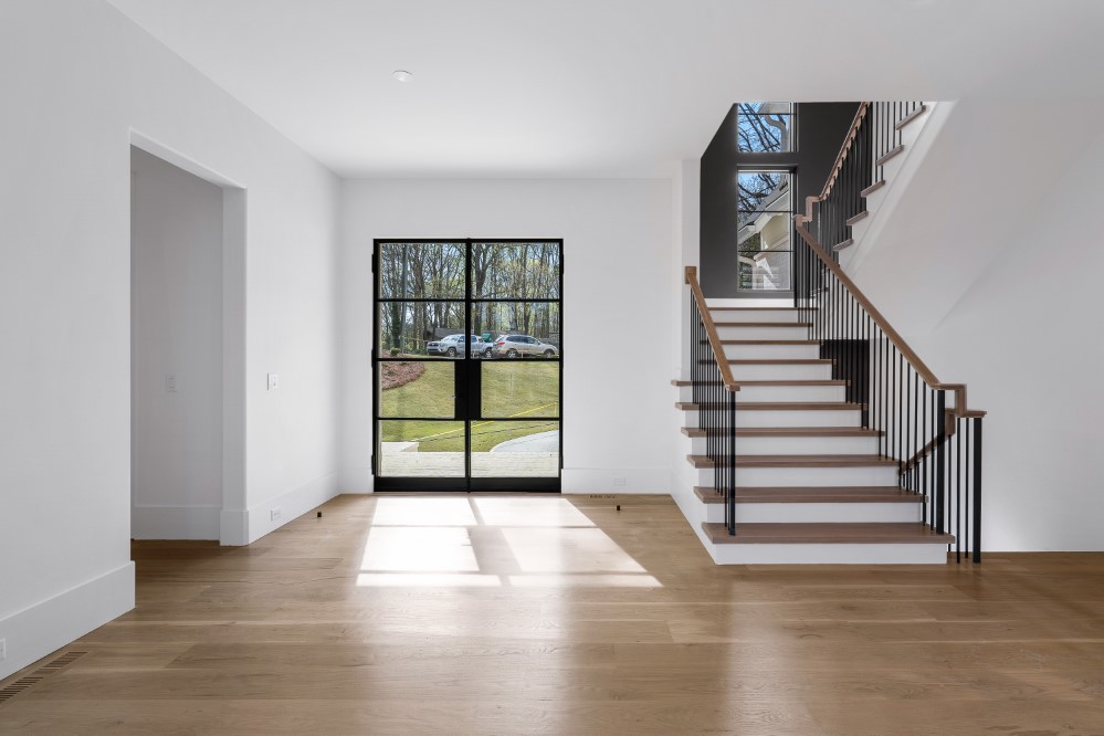 3302 Finistere Court