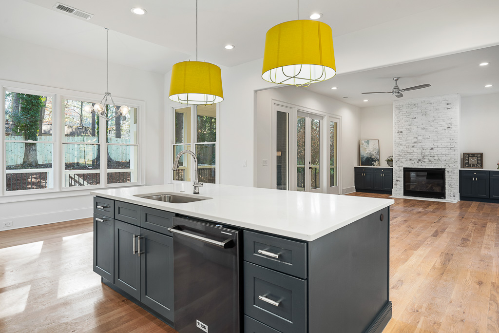 3673 Donaldson Drive