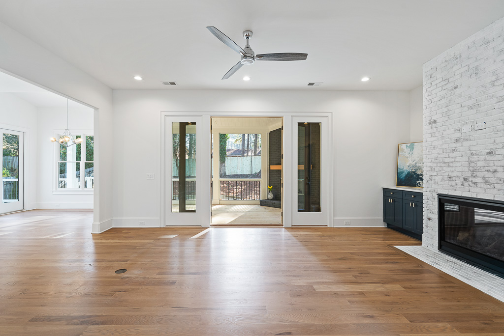 3673 Donaldson Drive