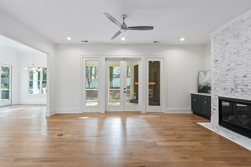3673 Donaldson Drive
