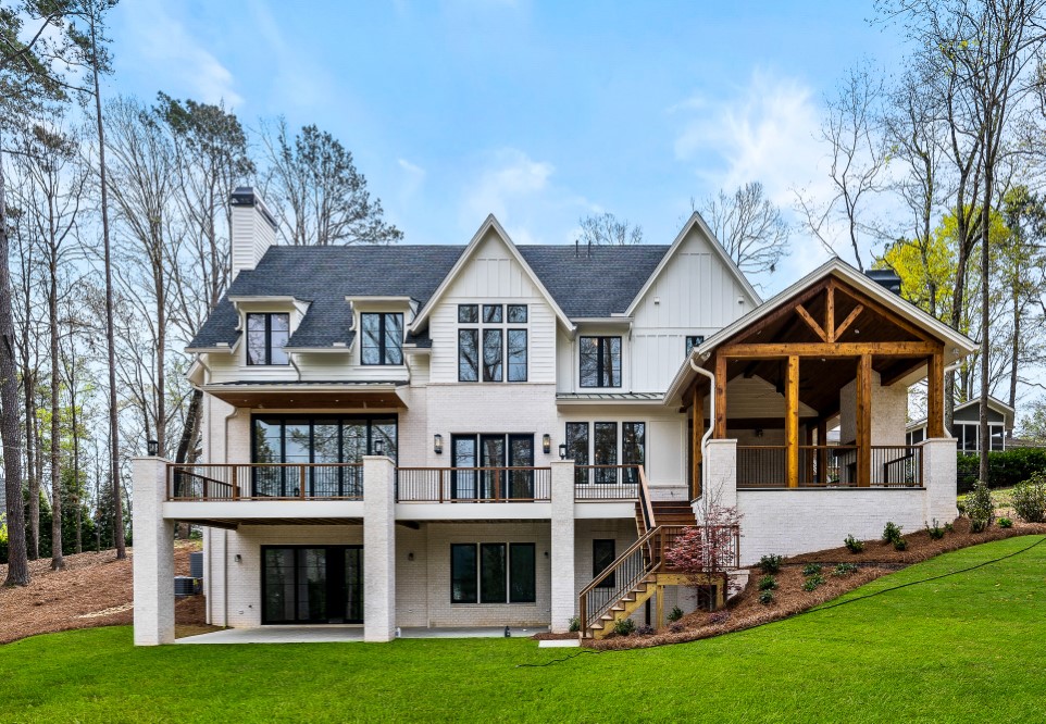 3302 Finistere Court