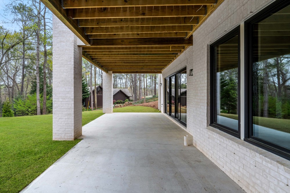 3302 Finistere Court